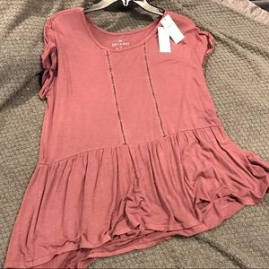 AE soft & sexy mauve peplum top